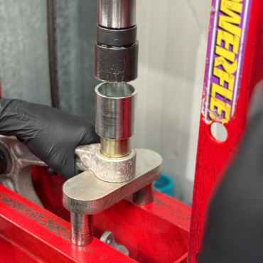 Preview: Powerflex Wishbone Bush Fitting Tool for McLaren MP4-12C (2011-2014)